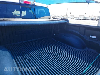 2023 Ram 1500 Laramie Crew Cab Short Bed - miniatura 16