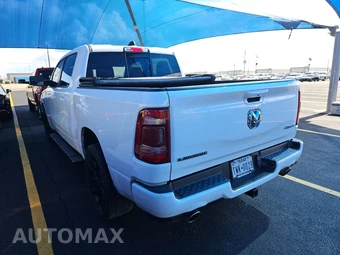 2023 Ram 1500 Laramie Crew Cab Short Bed - miniatura 6