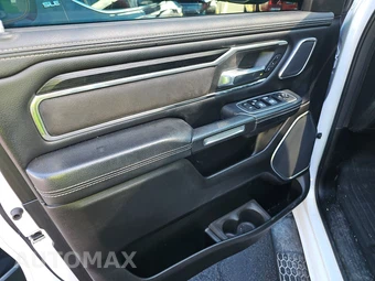 2023 Ram 1500 Laramie Crew Cab Short Bed - miniatura 9
