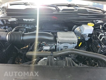 2023 Ram 1500 Laramie Crew Cab Short Bed - miniatura 15
