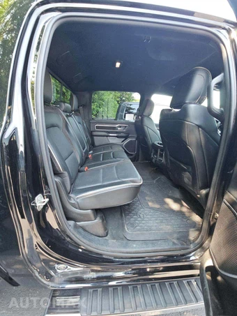 2023 Ram 1500 Laramie Crew Cab Short Bed - miniatura 16