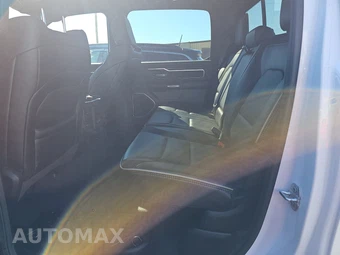 2023 Ram 1500 Laramie Crew Cab Short Bed - miniatura 13