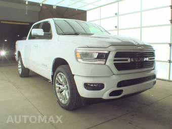 2023 Ram 1500 Laramie Crew Cab Short Bed - miniatura 3