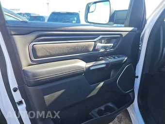 2023 Ram 1500 Laramie Crew Cab Short Bed - miniatura 9