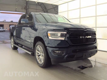 2023 Ram 1500 Laramie Crew Cab Short Bed - miniatura 3