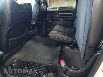 2023 Ram 1500 Laramie Crew Cab Short Bed - miniatura 13