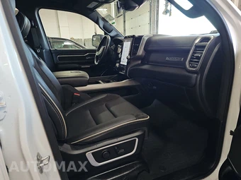2023 Ram 1500 Laramie Crew Cab Short Bed - miniatura 8