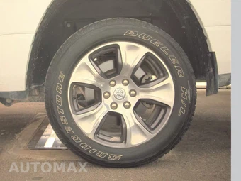 2023 Ram 1500 Laramie Crew Cab Short Bed - miniatura 12