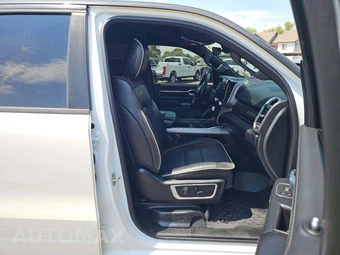 2023 Ram 1500 Laramie Crew Cab Short Bed - miniatura 15