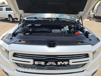 2023 Ram 1500 Laramie Crew Cab Short Bed - miniatura 26