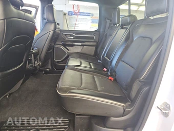 2023 Ram 1500 Laramie Crew Cab Short Bed - miniatura 13