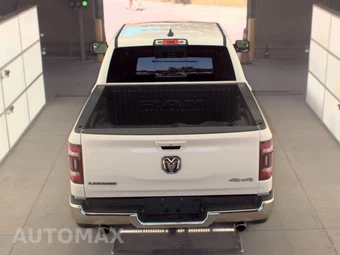 2023 Ram 1500 Laramie Crew Cab Short Bed - miniatura 5