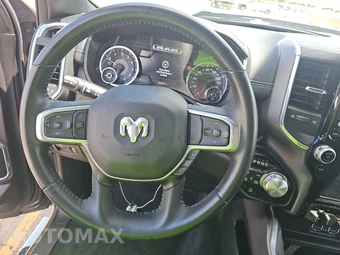 2023 Ram 1500 Laramie Crew Cab Short Bed - miniatura 10