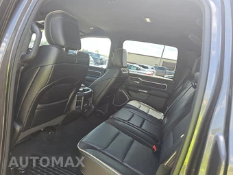 2023 Ram 1500 Laramie Crew Cab Short Bed - miniatura 13