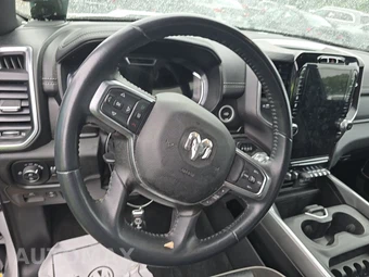 2023 Ram 1500 Laramie Crew Cab Short Bed - miniatura 10