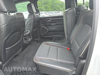 2023 Ram 1500 Laramie Crew Cab Short Bed - miniatura 13