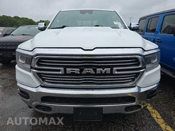 2023 Ram 1500 Laramie Crew Cab Short Bed - miniatura 2