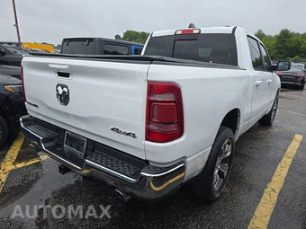 2023 Ram 1500 Laramie Crew Cab Short Bed - miniatura 4