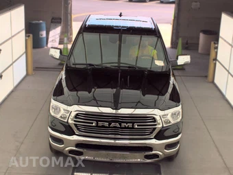 2023 Ram 1500 Laramie Crew Cab Short Bed - miniatura 2