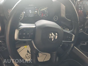 2023 Ram 1500 Laramie Crew Cab Short Bed - miniatura 10