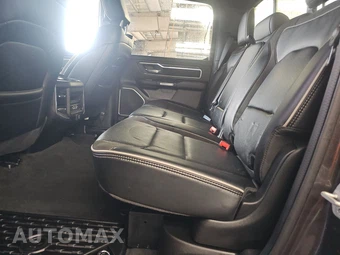 2023 Ram 1500 Laramie Crew Cab Short Bed - miniatura 13