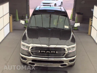 2023 Ram 1500 Laramie Crew Cab Short Bed - miniatura 2