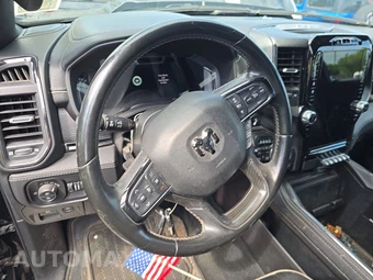 2023 Ram 1500 Limited Crew Cab Short Bed - miniatura 10