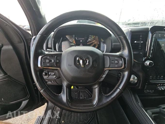2023 Ram 1500 Limited Crew Cab Short Bed - miniatura 10