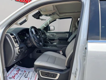 2023 Ram 1500 Limited Crew Cab Short Bed - miniatura 4