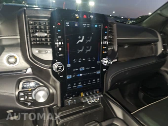 2023 Ram 1500 Limited Crew Cab Short Bed - miniatura 11