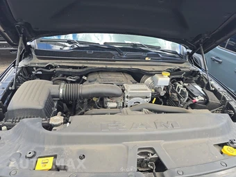 2023 Ram 1500 Limited Crew Cab Short Bed – miniatura 15