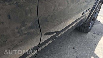 2023 Ram 1500 Limited Crew Cab Short Bed – miniatura 23