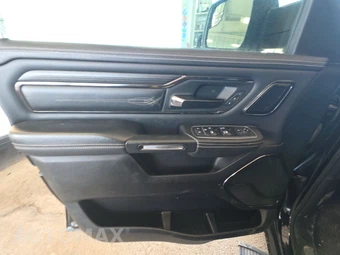 2023 Ram 1500 Limited Crew Cab Short Bed - miniatura 9