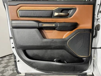 2023 Ram 1500 Limited Longhorn Crew Cab Short Bed - miniatura 44