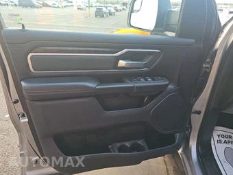 2023 Ram 1500 Lone Star Crew Cab Short Bed - miniatura 9