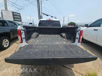 2023 Ram 1500 Lone Star Crew Cab Short Bed - miniatura 14