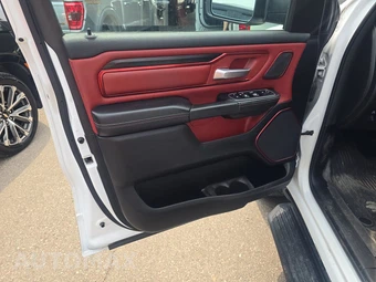 2023 Ram 1500 Rebel Crew Cab Short Bed - miniatura 9