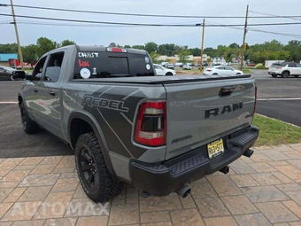 2023 Ram 1500 Rebel Crew Cab Short Bed - miniatura 2