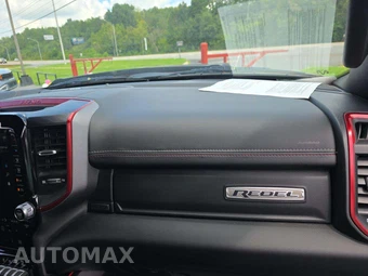 2023 Ram 1500 Rebel Crew Cab Short Bed - miniatura 16