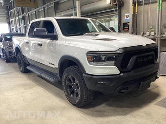 2023 Ram 1500 Rebel Crew Cab Short Bed - miniatura 2