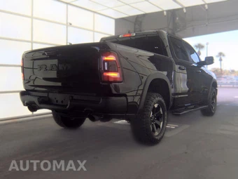 2023 Ram 1500 Rebel Crew Cab Short Bed - miniatura 4