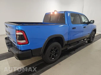 2023 Ram 1500 Rebel Crew Cab Short Bed - miniatura 4