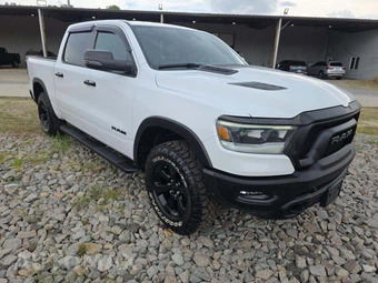 2023 Ram 1500 Rebel Crew Cab Short Bed - miniatura 4