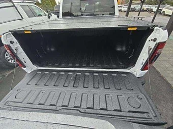 2023 Ram 1500 Rebel Crew Cab Short Bed - miniatura 14