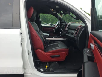 2023 Ram 1500 Rebel Crew Cab Short Bed - miniatura 8