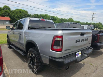 2023 Ram 1500 Rebel Crew Cab Short Bed - miniatura 2