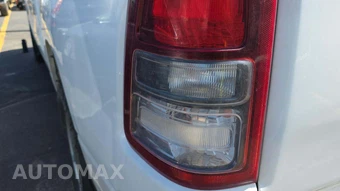 2023 Ram 1500 Tradesman Crew Cab Medium Bed - miniatura 28