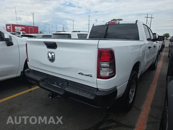 2023 Ram 1500 Tradesman Crew Cab Medium Bed - miniatura 4