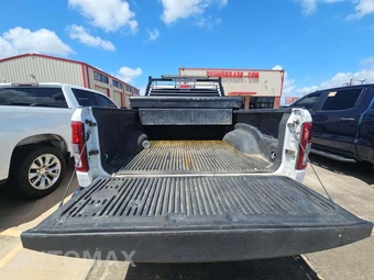 2023 Ram 1500 Tradesman Crew Cab Medium Bed - miniatura 14