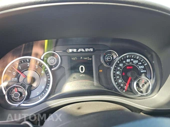 2023 Ram 1500 Tradesman Crew Cab Medium Bed - miniatura 9